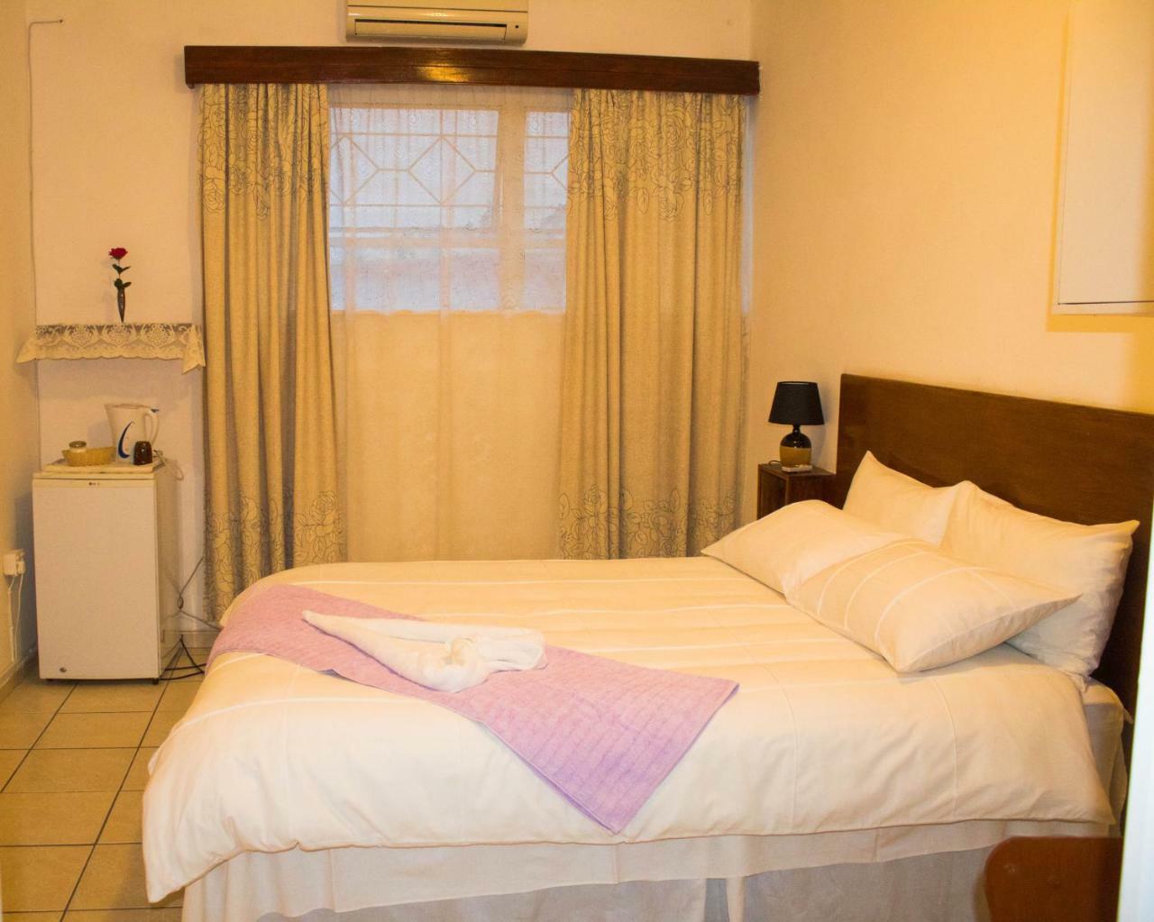 Yoieli Guest House Βίντχουκ Εξωτερικό φωτογραφία
